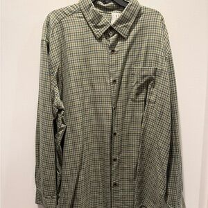 Orvis Green Plaid Casual Button Down Shirt